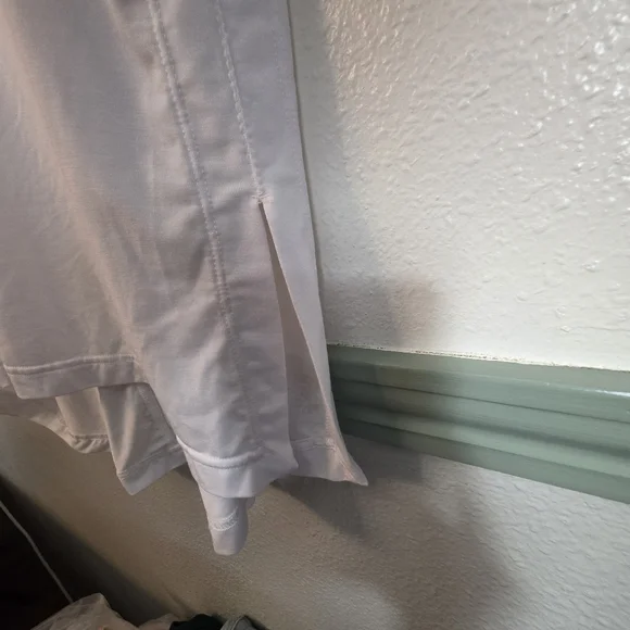 Athleta Tunic Semi Sheer Top New With out Tags Medium - Picture 4 of 13